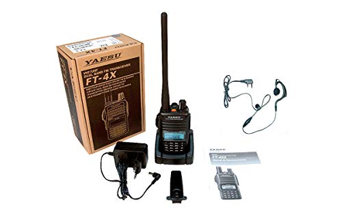 Walkie-Talkie Yaesu FT4XE (16 Canais - Até 8 Km - Até 12 Horas - Preto) Yaesu - Rádios bidirecionais - 144-446 MHz, 16 canais, 8 km, 12 horas