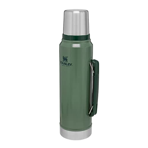 Garrafa Térmica STANLEY Classic Legendary Verde (1 L) STANLEY - Porta-alimentos e bebidas - 1L, inox, isolamento de vácuo, clássico
