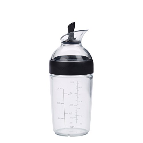 Shaker de Vinagretes para Saladas 236 Ml Preto OxO OXO - Good Grips - Misturadores e agitadores de molhos para salada - vinagre, salada, 236 ml, preto