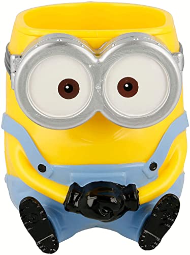 Caneca DISFRAZZES Caneca De Plastico Minion com Forma 3D Amarelo (250ml) MINIONS - Copos e canecas - plástico, minion, amarelo, 250ml