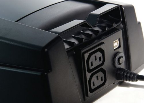 UPS IEC IPG-800 (8 Tomadas - 480 W - 800 V) Riello - Ups - 8 tomadas, 480 w, 800 V