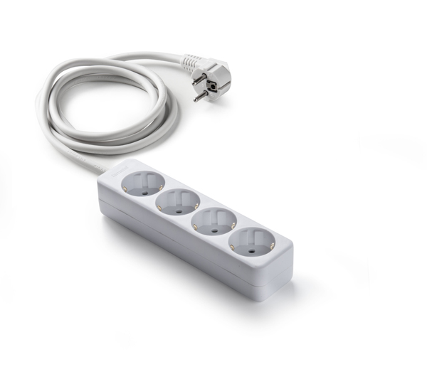 Extensão Elétrica FAMATEL 4 tomadas (1.5 m) Famatel - Fios e cabos elétricos - 4 tomadas, 1.5 m, proteção infantil