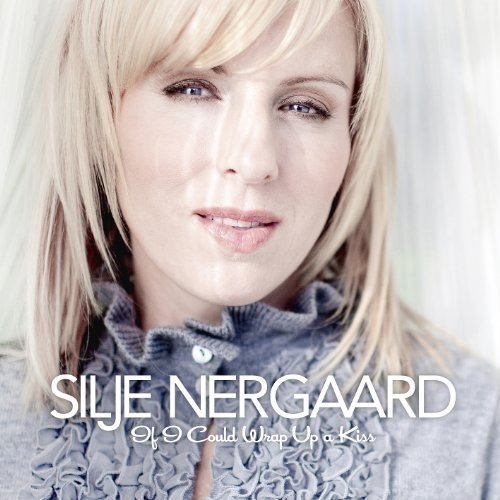 CD If I Could Wrap Up A Kiss (Edição em Espanhol) SONY CLASSICAL - Música e gravações de som - natal, agnetha fältskog, 15 canções, reedição