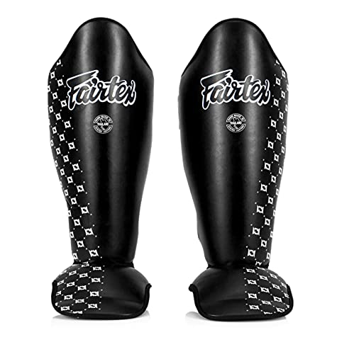 Espinhilhas FAIRTEX Sp5 Muay Thai (Preto - 6.5 x 4.5 cm) Fairtex - Roupa - pele sintética, proteção espuma, fecho velcro, muay thai, kickboxing