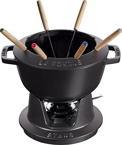 Fondue STAUB 40511-972-0 (Aço Inoxidável - Preto) STAUB - Panelas e conjuntos de fondue - aço inoxidável, 28 L, 26,5 cm, 3 kg