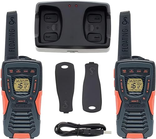Walkie-Talkie COBRA AM1055 (16 Canais - Até 12 Km - Até 24h - Preto) Cobra - Rádios bidirecionais - 16 canais, 12 km, 24h, resistente à água