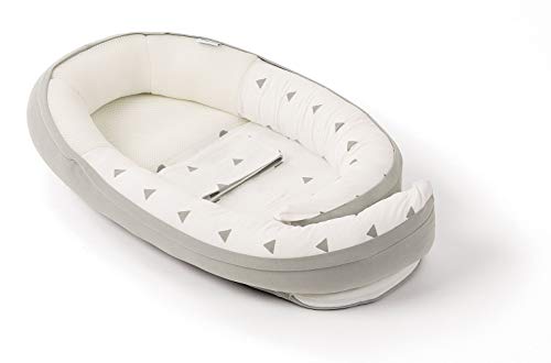 Redutor BABYMOOV Doomoo Cocoon Cinzento (0-8 meses) BABYMOOV - Brinquedos para bebês e equipamentos de atividades - 0-8 meses, cinzento