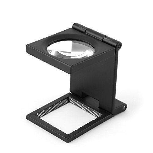 Lupa de Mesa YOSOO com 3 Lentes (Idade Mínima Recomendada: 3 anos) Yosoo - Lupas - 3 lentes, iluminação, vidro ótico, bolsa