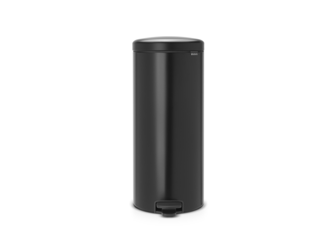 Caixote do Lixo BRABANTIA Newicon Pedal (Preto) Brabantia - Lixeiras e cestos de lixo - pedal, silencioso, interior lavável, design moderno
